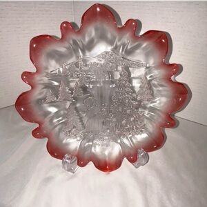 Mikasa Christmas Story Scene Bon Bon Crystal Etched Plate